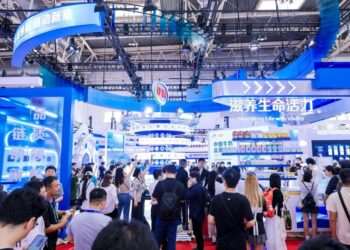From Catching Up to Surpassing, Chain Leader Yili Attends the Chain Expo for the Third Time, Writing a Quality Report for China's Dairy Industry